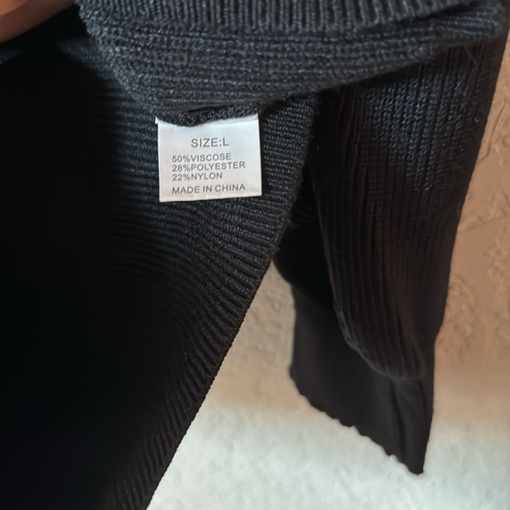 NWOT Sweater Dress | Cozy Knit | Size L | Fall/Winter - Picture 4 of 4